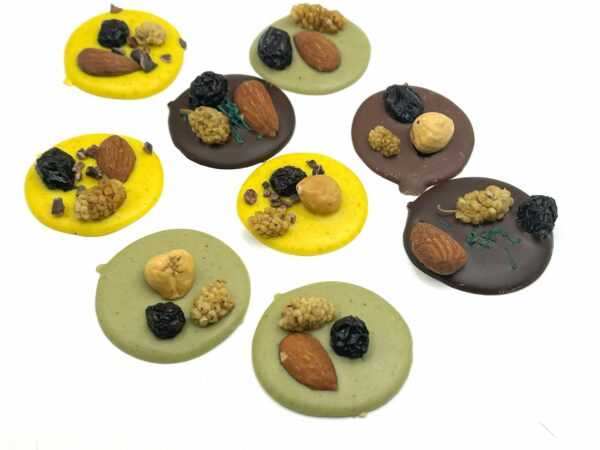 Mix de mendiants Chocolat Noir, Lait, Blanc (curcuma et thé matcha) BIO